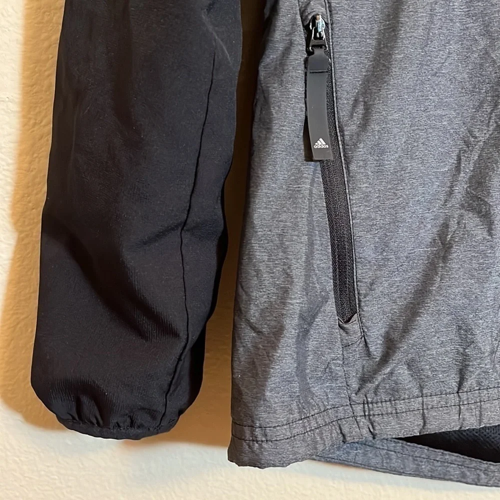 𝅺ADIDAS Hooded Zipper Athletic Jacket
